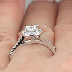 Stunning Oval Halo Diamond Engagement Ring
